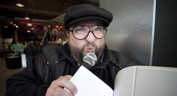 Der bekannte Rundfunkmoderator Raimund Stroick führt durch das Programm Der bekannte Rundfunkmoderator Raimund Stroick führt durch das Programm
