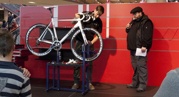 Unsere Experten geben zahlreiche Tipps zur Bike-Technik Unsere Experten geben zahlreiche Tipps zur Bike-Technik