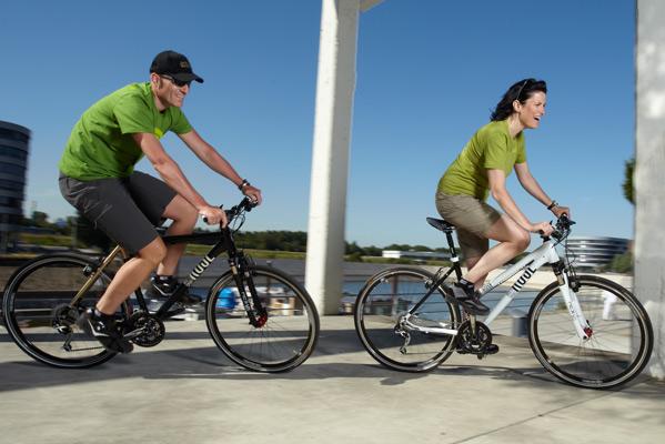 Radfahren ist der beliebteste Outdoor-Sport der Deutschen Radfahren ist der beliebteste Outdoor-Sport der Deutschen