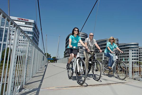Radfahren ist in, Autofahren out Radfahren ist in, Autofahren out