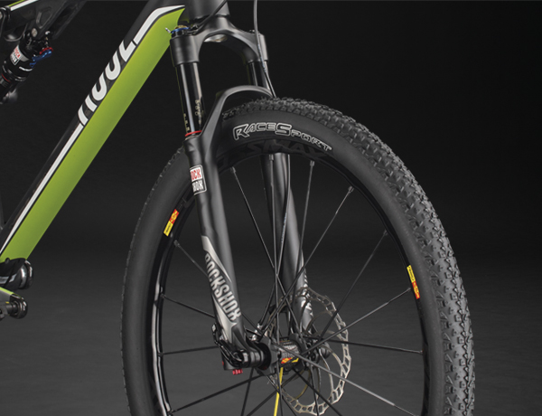 Érzékeny és torzió ellenálló: Rock Shox SID RLT Érzékeny és torzió ellenálló: Rock Shox SID RLT