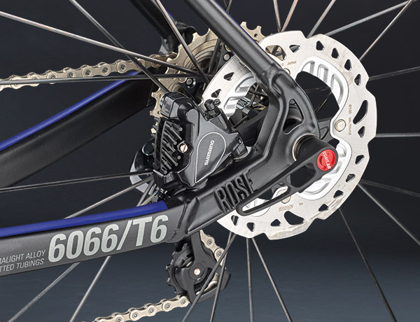 Disc brake met FlatMount standaard en 10 mm steekas een echt powerpakket Disc brake met FlatMount standaard en 10 mm steekas een echt powerpakket